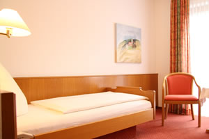 Einzelzimmer Hotel Am Kurpark Bad Mingolsheim